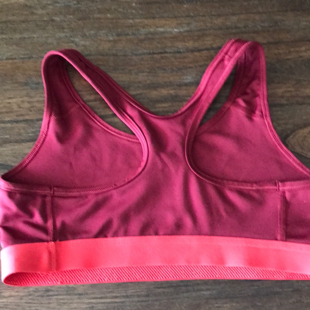 Sports bra - Picture 3 of 3